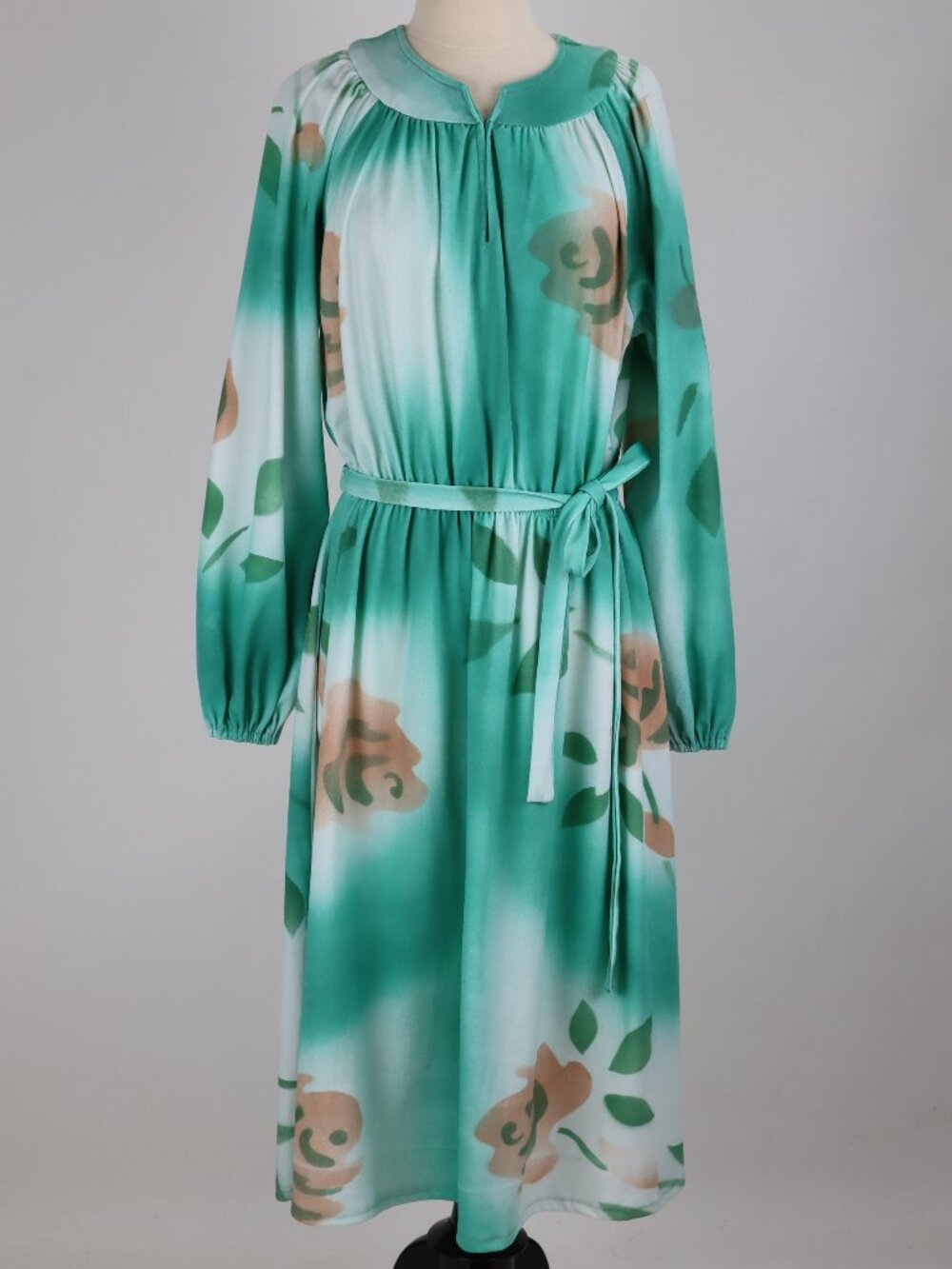 ❄️ Vintage Green Watercolor Impressionism Handmade Floral Dress Caftan Tunic